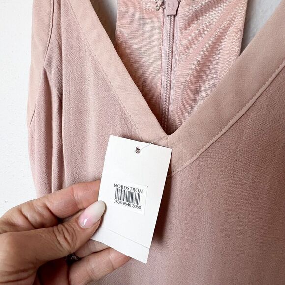 ASTR The Label Light Mauve NWT Fully Lined Cocktail Dress Size Medium - Picture 4 of 6